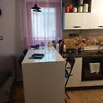 Atraktivna Kuca Sa Saunom I Grijanim Jacuzzijem Vakantiehuis Cres