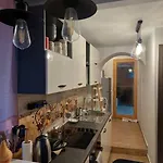 Atraktivna Kuca Sa Saunom I Grijanim Jacuzzijem Vakantiehuis