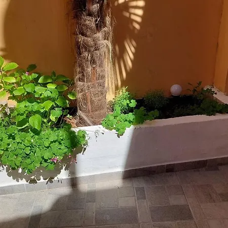 Atraktivna Kuca Sa Saunom I Grijanim Jacuzzijem * Cres