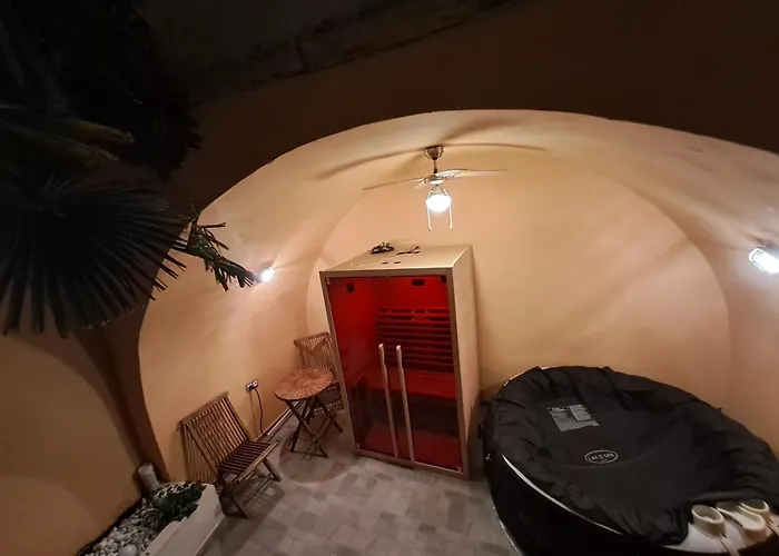 Atraktivna Kuca Sa Saunom I Grijanim Jacuzzijem * Cres