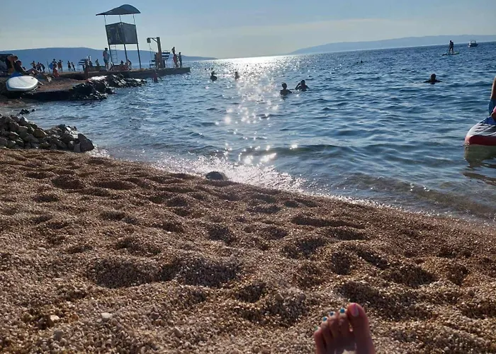 Atraktivna Kuca Sa Saunom I Grijanim Jacuzzijem Cres